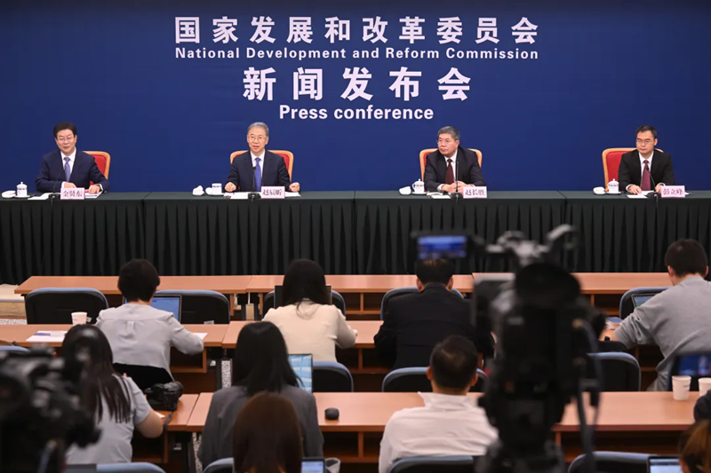 新闻发布会 介绍“两新”政策总体进展成效爱游戏app网站国家发展改革委举行专题