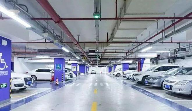 入口车内这样开空调危险！ayx爱游戏体育网页版(图2)